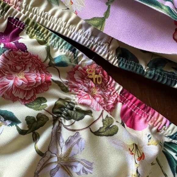 PQ SWIM KIDS {NWT} Ruffle Bikini in Summer Hibiscus | sizes 4 and 6 - Picture 8 of 9